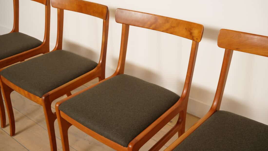 Trp Post Container Data Trp Post Id 22060 4 X Dining Chair Ole Wanscher Cherry Reupholstered Trp Post Container
