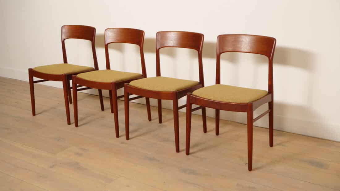 Trp Post Container Data Trp Post Id 22073 4 X Dining Chair Henning Kjaernulf Teak Reupholstered Trp Post Container