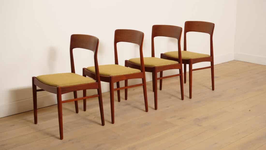 Trp Post Container Data Trp Post Id 22073 4 X Dining Chair Henning Kjaernulf Teak Reupholstered Trp Post Container