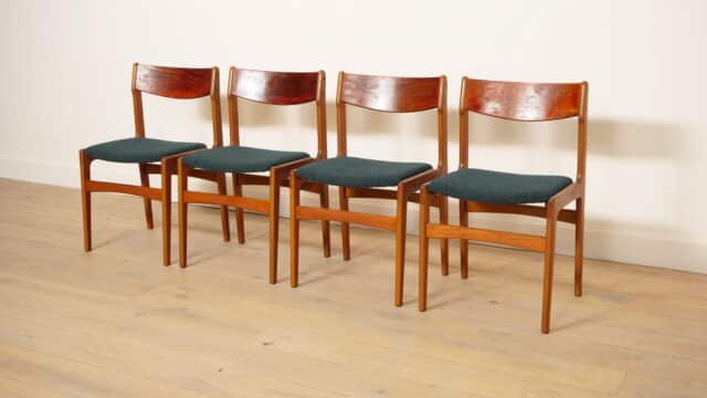 Set Van 4 Eetkamerstoelen Vintage Opnieuw Gestoffeerd