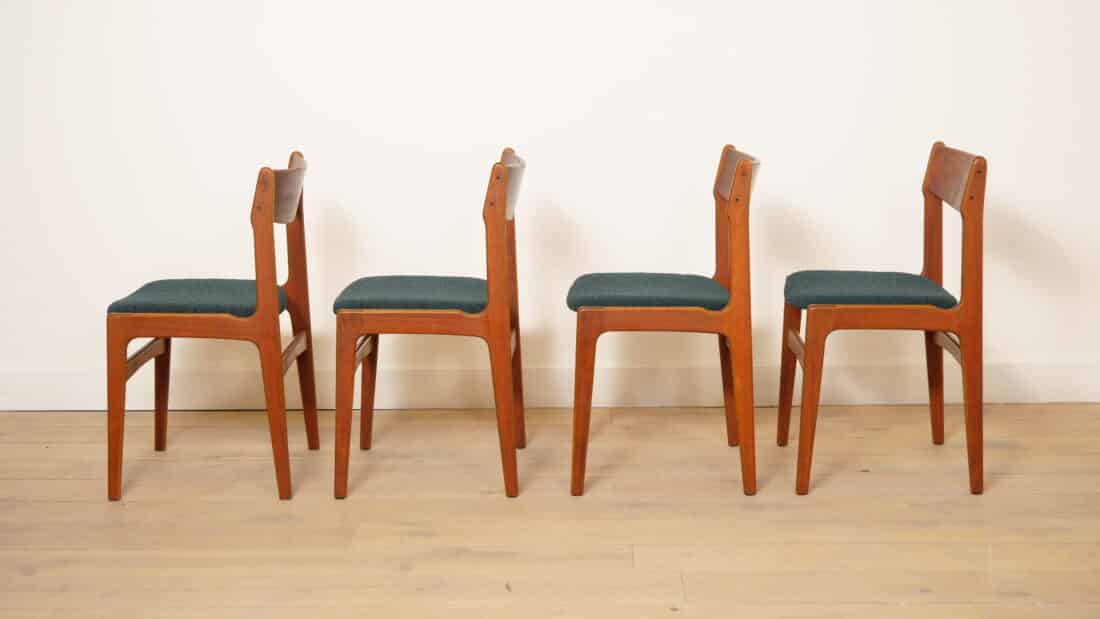 Trp Post Container Data Trp Post Id 22169 Set Of 4 Dining Chairs Vintage Reupholstered Trp Post Container