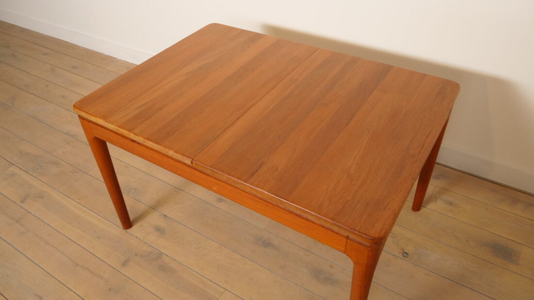 Trp Post Container Data Trp Post Id 22399 Vintage Eettafel Massief Teakhout Uitschuifbaar Glostrup Trp Post Container