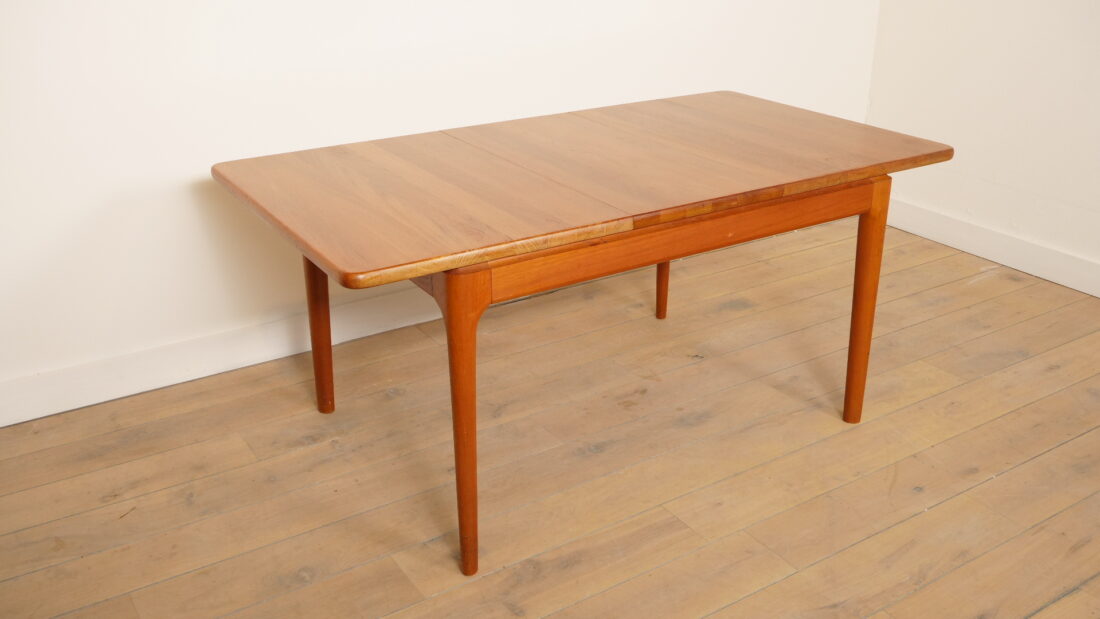 Trp Post Container Data Trp Post Id 22399 Vintage Eettafel Massief Teakhout Uitschuifbaar Glostrup Trp Post Container