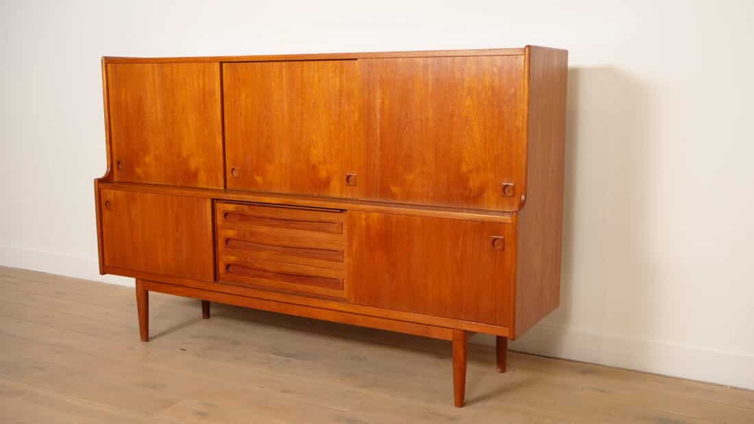 Vintage Highboard Johannes Andersen Deens Design Teak