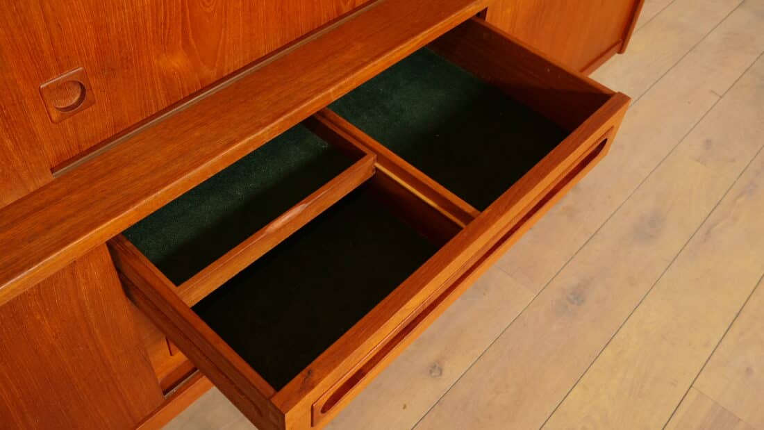 Vintage Highboard Johannes Andersen Deens Design Teak
