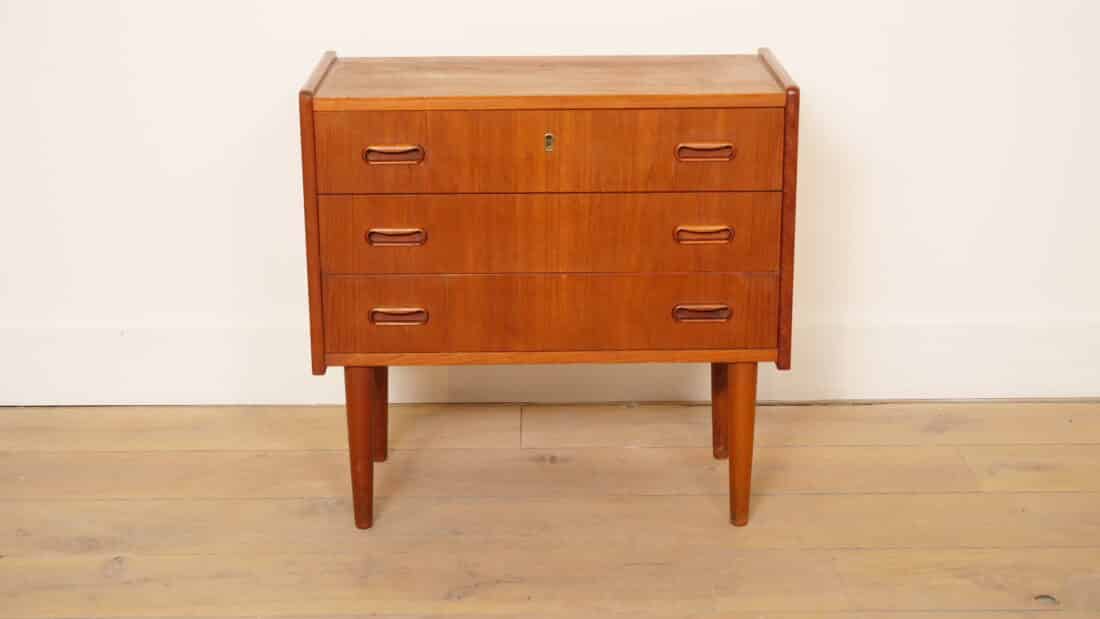 Trp Post Container Data Trp Post Id 22758 Vintage Chest of Drawers 3 Drawer Nightstand Trp Post Container