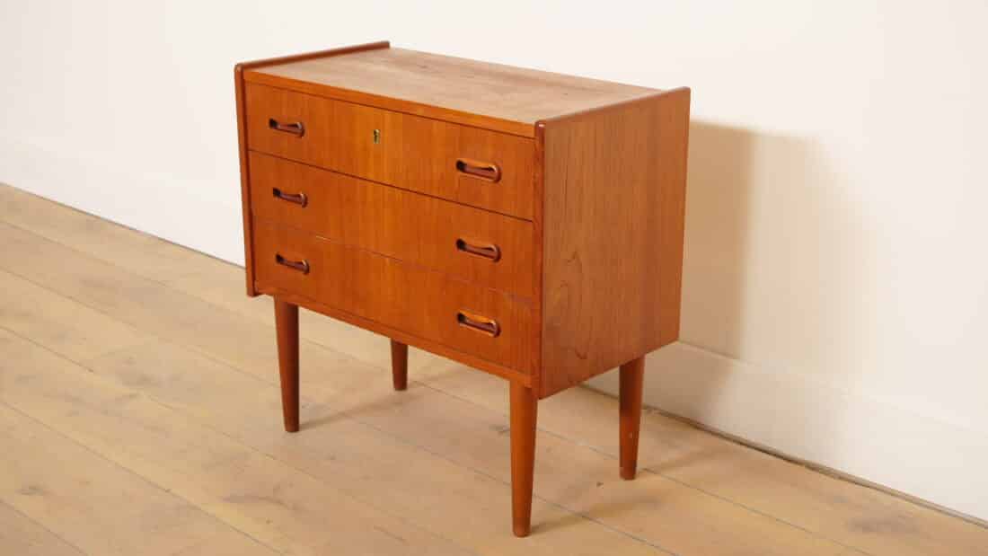 Trp Post Container Data Trp Post Id 22758 Vintage Chest of Drawers 3 Drawer Nightstand Trp Post Container