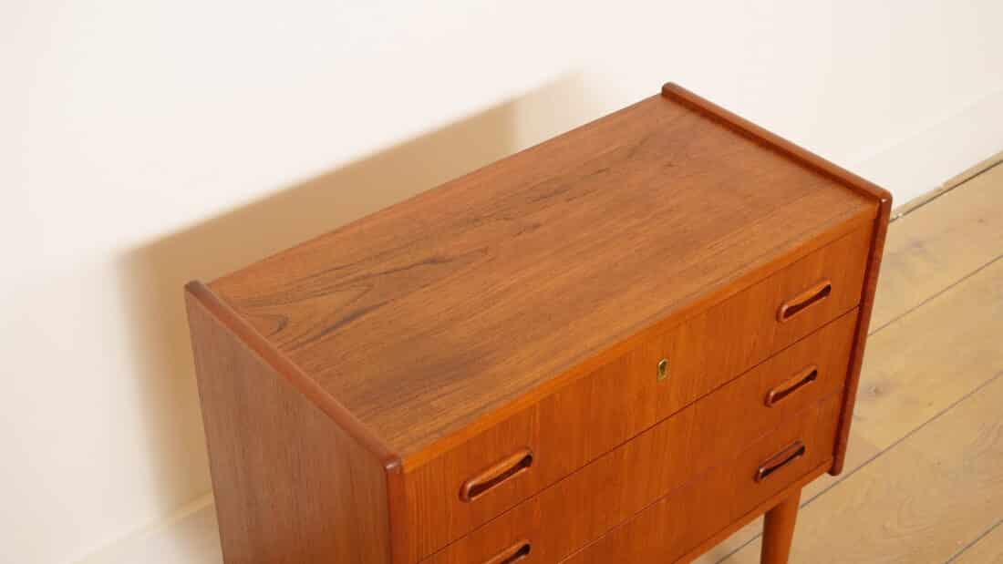 Trp Post Container Data Trp Post Id 22758 Vintage Chest of Drawers 3 Drawer Nightstand Trp Post Container
