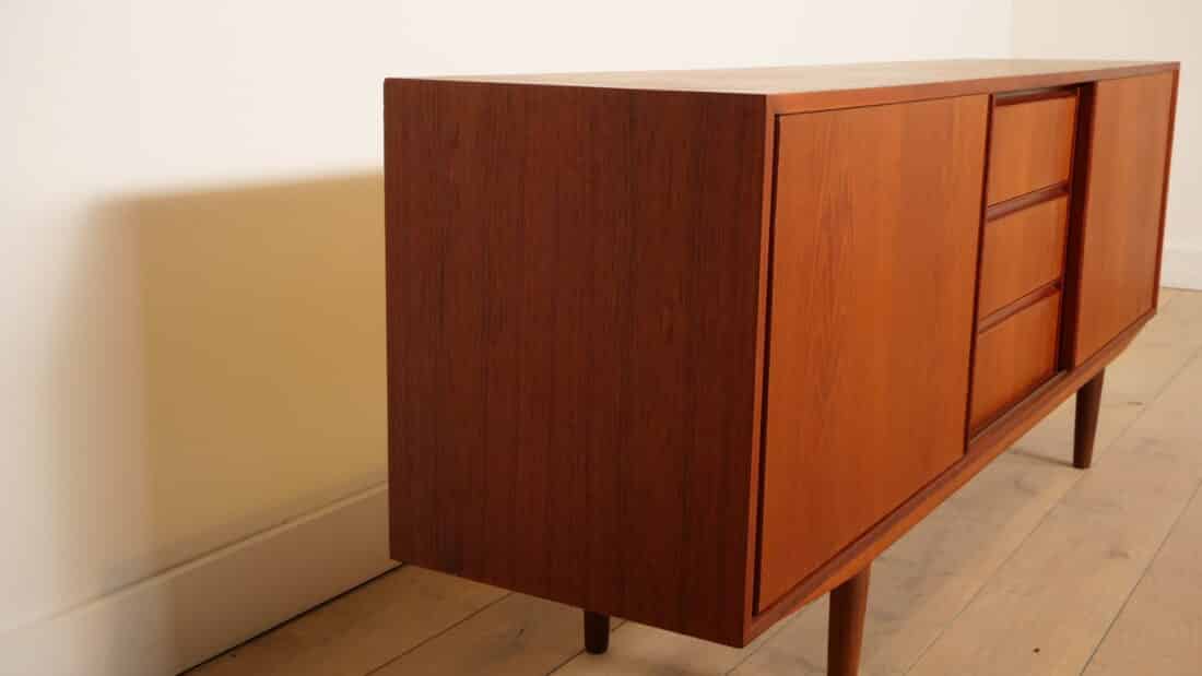 Vintage Dressoir Schuifdeuren Scandinavisch Design 183cm