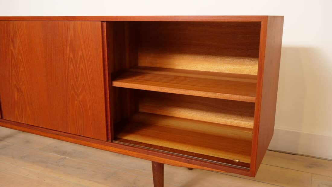 Vintage Dressoir Schuifdeuren Scandinavisch Design 183cm