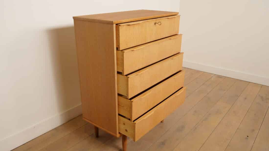 Vintage Deense Ladekast Eiken 5 Lades 112 Cm Vintage Deense Ladekast Eiken 5 Lades 112 Cm