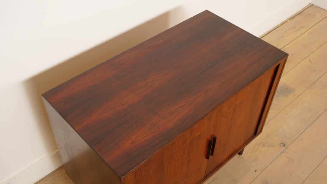 Trp Post Container Data Trp Post Id 23273 Vintage Wall Cabinet Rosewood Audio Furniture Sliding Doors Trp Post Container