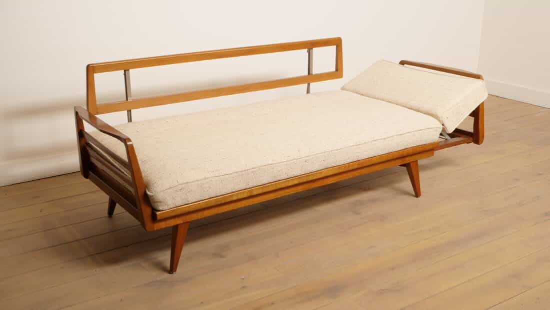 Trp Post Container Data Trp Post Id 23324 Vintage Bank 3 Zits Daybed Knoll Knoll Antimott Crme Trp Post Container