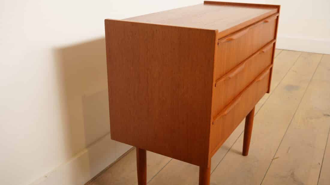 Trp Post Container Data Trp Post Id 23410 Vintage Ladekast 3 Lades Nachtkastje Trp Post Container Trp Post Container Data Trp Post Id 23410 Vintage Ladekast 3 Lades Nachtkastje Trp Post Container