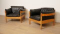 Set of 2 vintage lounge armchairs | Oak | Leather | Danish