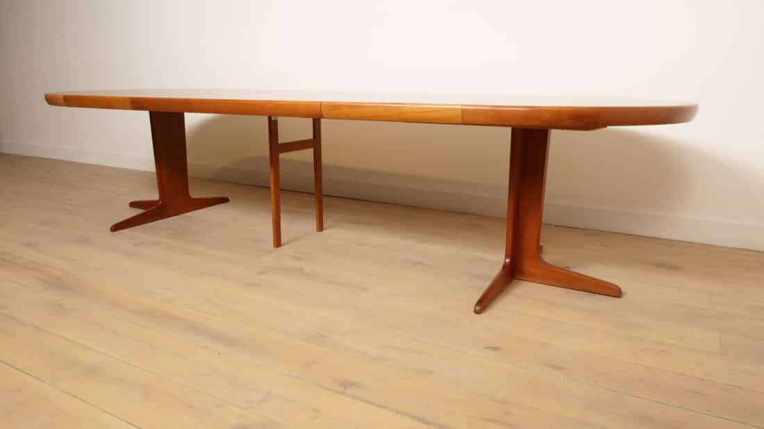 Vintage Eettafel Xxxl Teak Uitschuifbaar 320 Cm