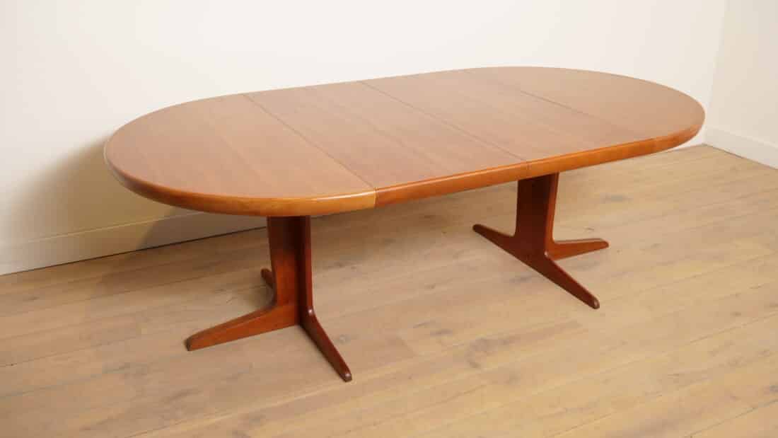 Vintage Eettafel Xxxl Teak Uitschuifbaar 320 Cm