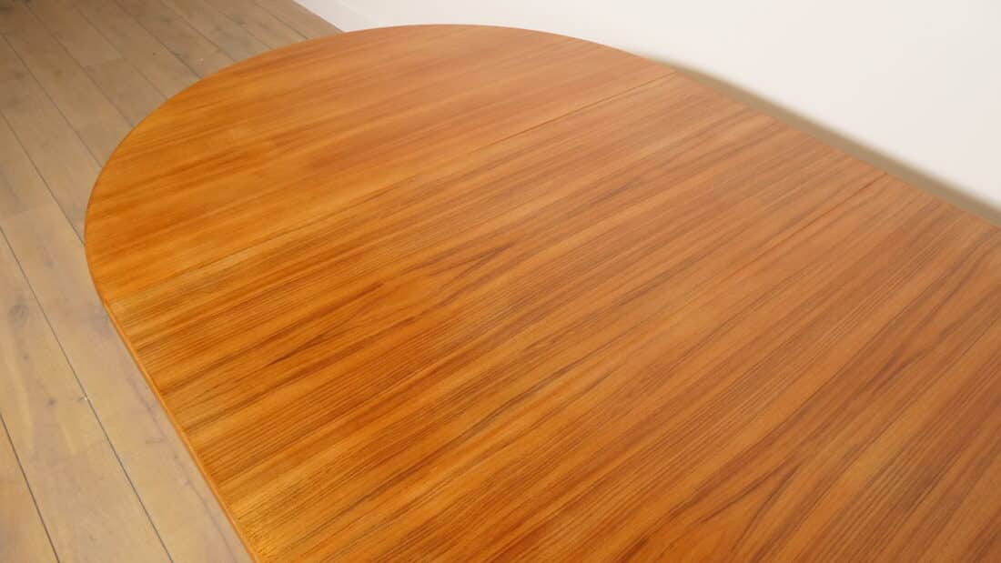 Vintage Eettafel Rond Teak Uitschuifbaar 122 Cm Tot 222 Cm