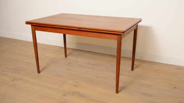 Vintage Eettafel Teak Uitschuifbaar