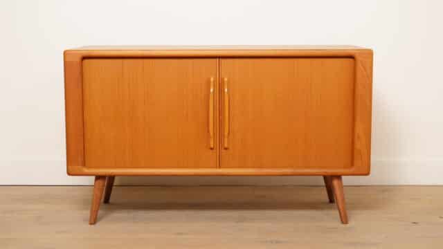 Vintage Dressoir Met Schuifdeuren En Lades Audiomeubel Teak
