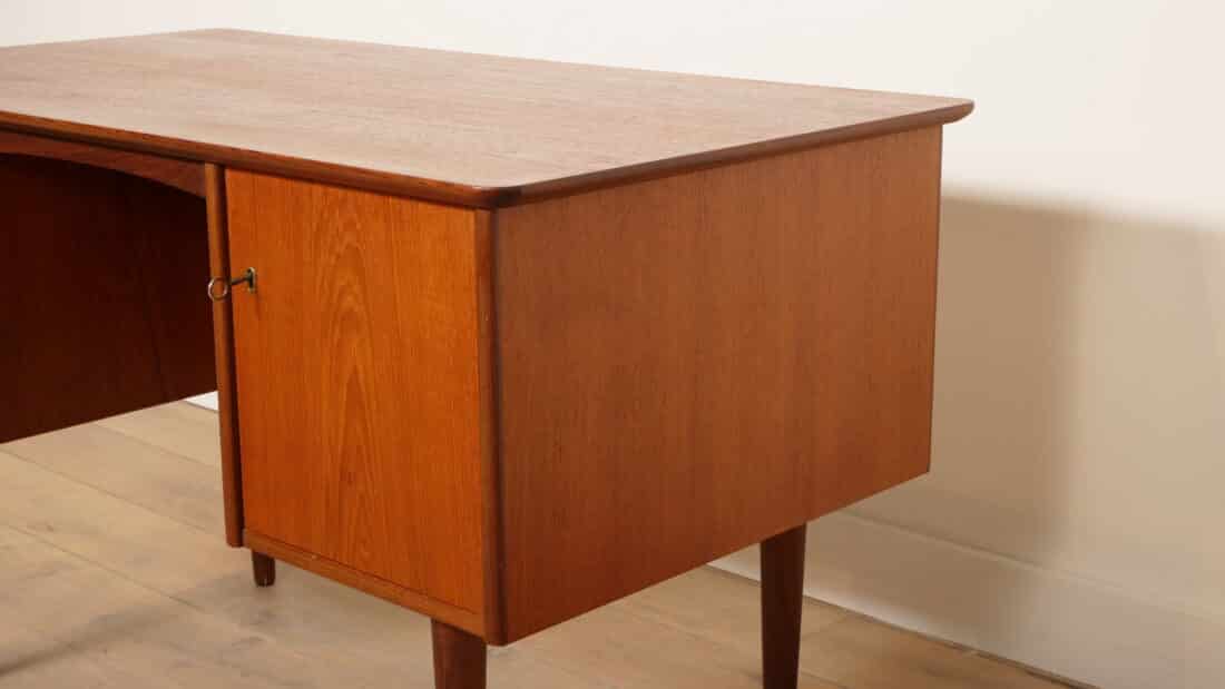 Vintage Bureau Deens Teak Mid Century 1960s