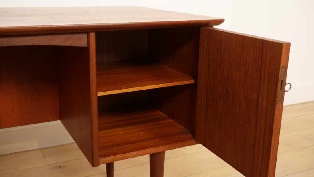 Vintage Bureau Deens Teak Mid Century 1960s