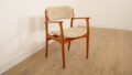 Vintage eetkamerstoel met armleuning | Erik Buch | Model 49 | Teak |