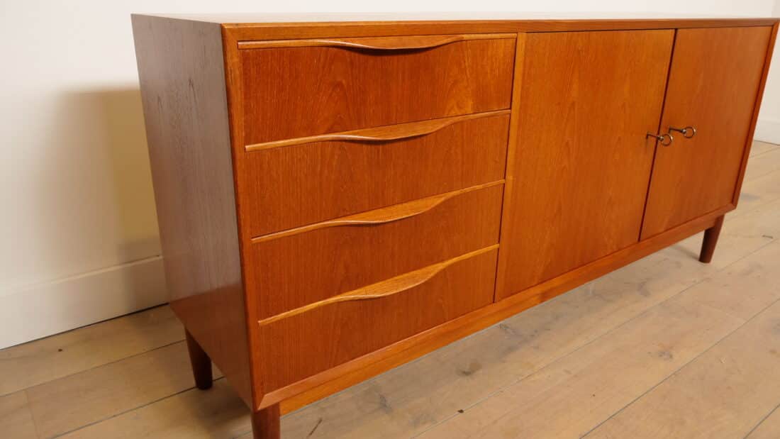 Trp Post Container Data Trp Post Id 24303 Vintage Dressoir Teak Scandinavisch Design 150 Cm Trp Post Container