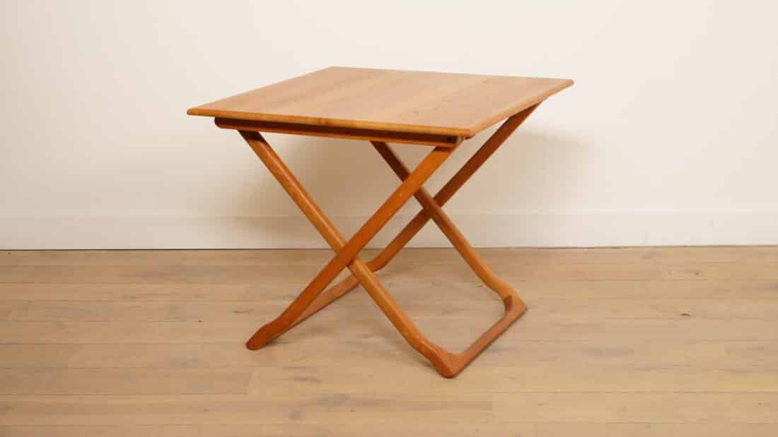 Compacte Vintage Eettafel Inklapbaar Massief Teak