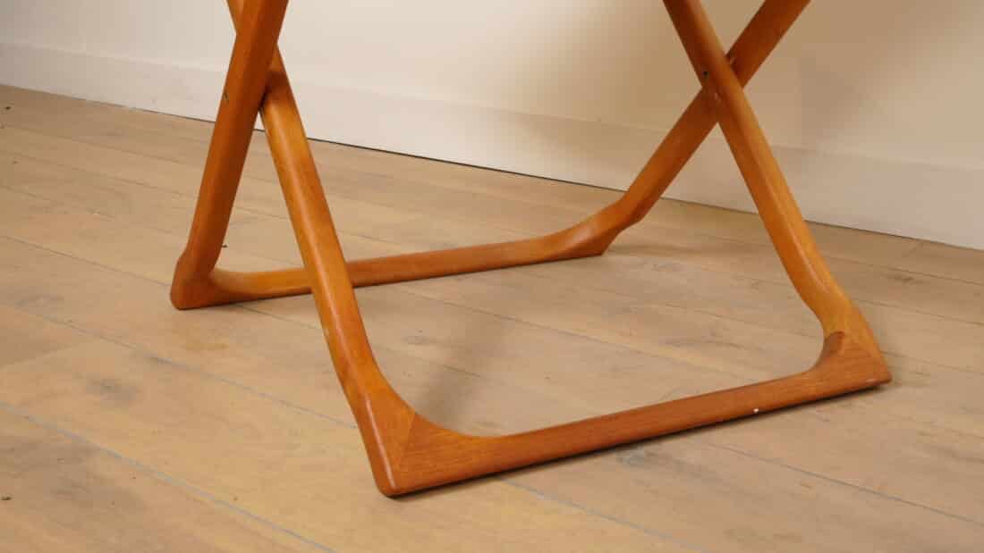 Compacte Vintage Eettafel Inklapbaar Massief Teak