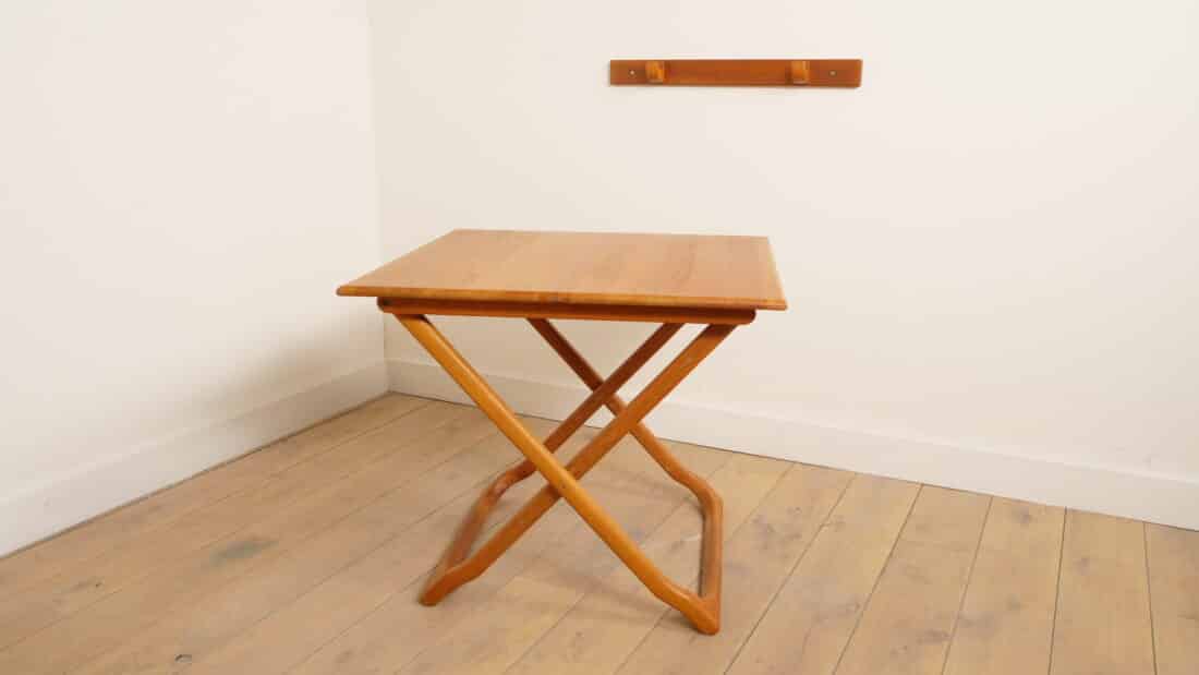 Compacte Vintage Eettafel Inklapbaar Massief Teak