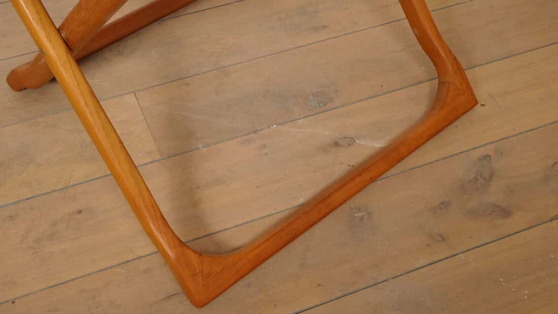 Compacte Vintage Eettafel Inklapbaar Massief Teak