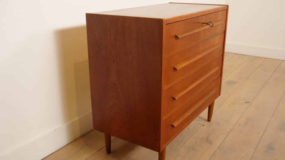 Vintage Ladekast 4 Lades Teak