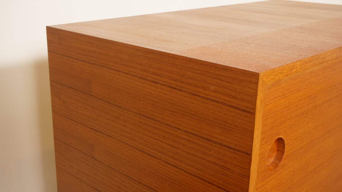 Vintage Kastje Met Schuifdeuren Audiomeubel Teak