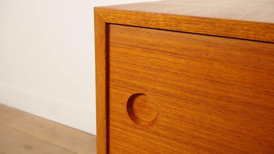 Vintage Kastje Met Schuifdeuren Audiomeubel Teak