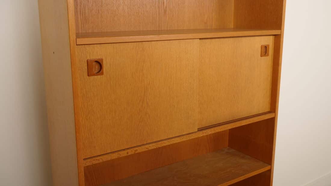 Vintage Wandkast Boekenkast Eiken Schuifdeuren