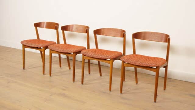 Set Van 4 Farstrup Eetkamerstoelen Deens Design Vintage