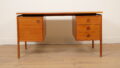 Vintage desk | Danish design | Teak | Arne Vodder