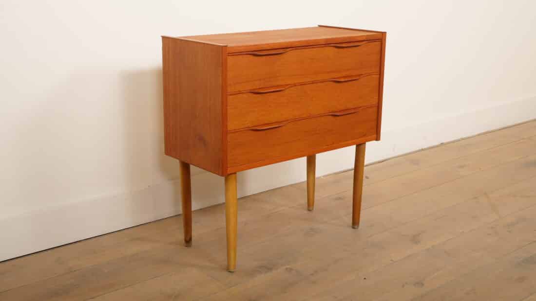 Vintage Ladekast 3 Lades Nachtkastje