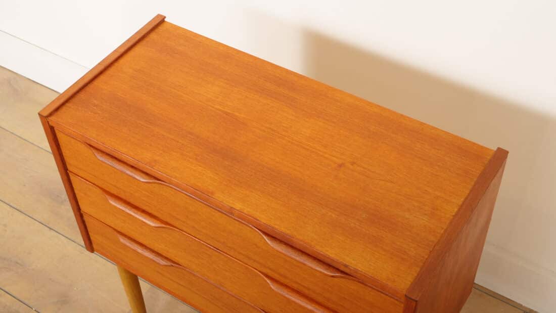 Vintage Ladekast 3 Lades Nachtkastje