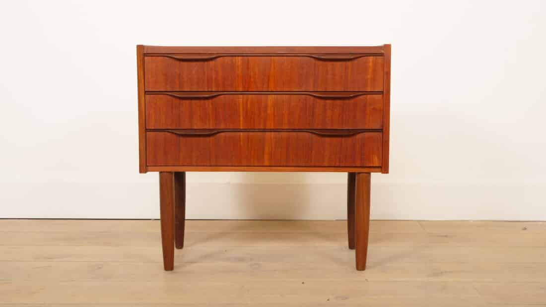 Vintage Ladekast 3 Lades Nachtkastje