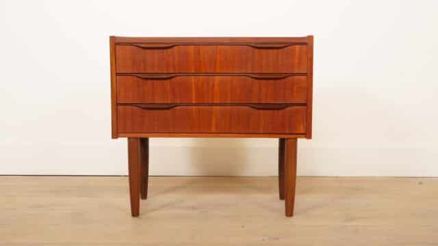 Vintage Ladekast 3 Lades Nachtkastje