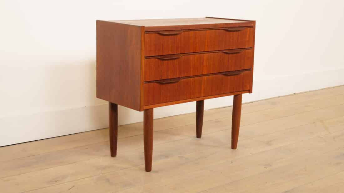 Vintage Ladekast 3 Lades Nachtkastje