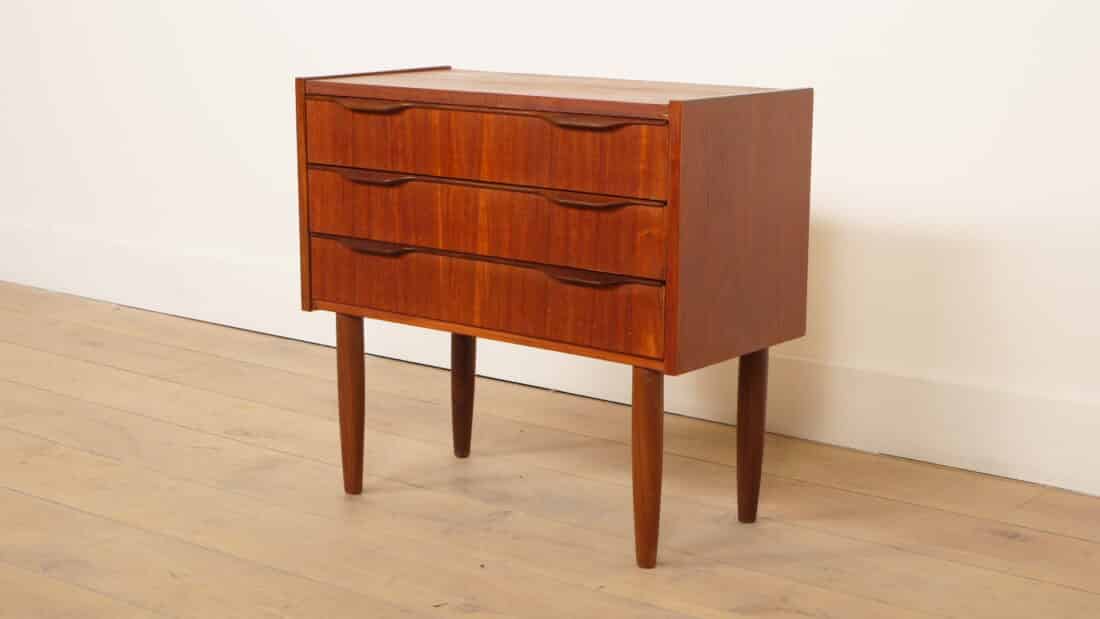 Vintage Ladekast 3 Lades Nachtkastje