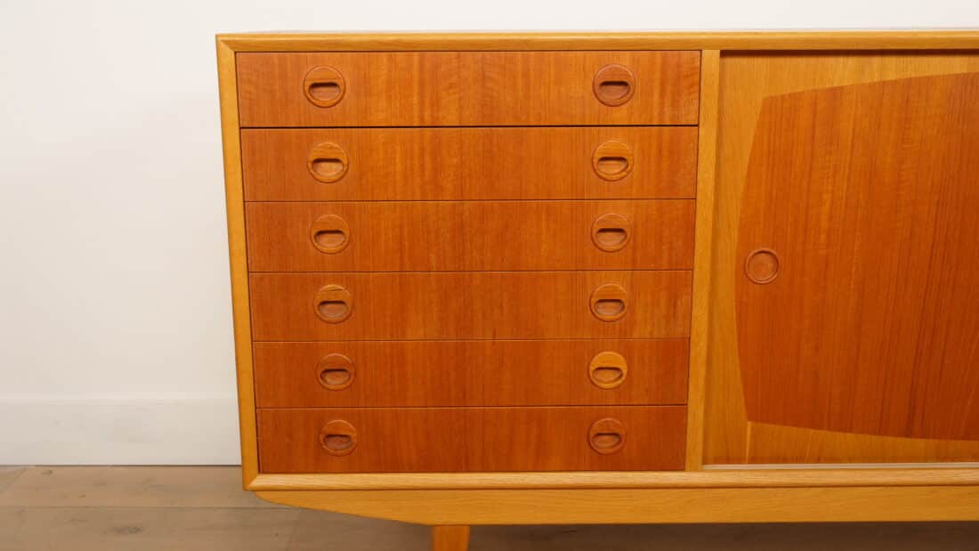 Vintage Dressoir Teak 160 Cm Model Borgia Vintage Dressoir Teak 160 Cm Model Borgia