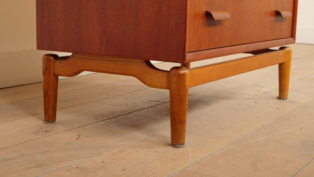 Vintage Deense Ladekast Teak 7 Lades 111 Cm Vintage Deense Ladekast Teak 7 Lades 111 Cm