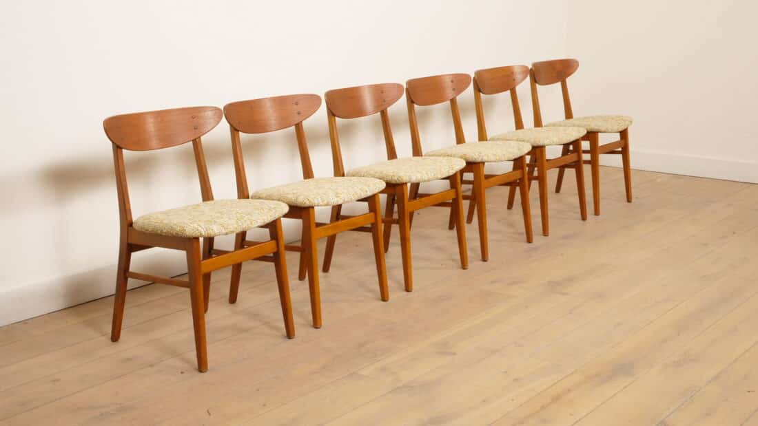6 X Eetkamerstoel Farstrup Model 210 Opnieuw Gestoffeerd