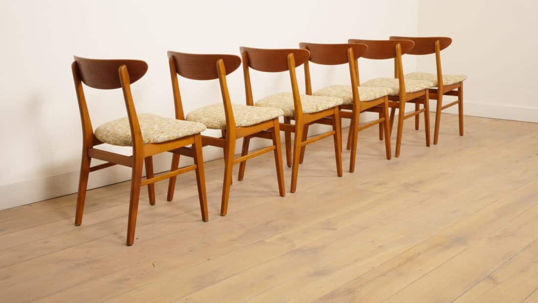 6 X Eetkamerstoel Farstrup Model 210 Opnieuw Gestoffeerd