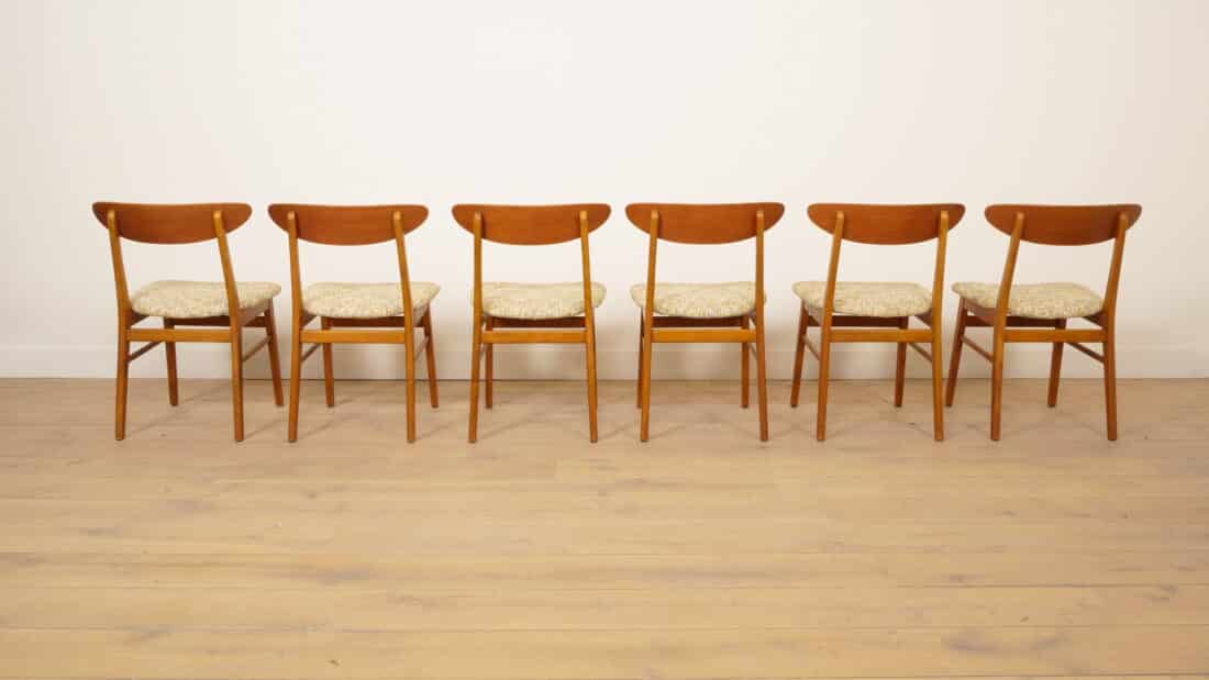 6 X Eetkamerstoel Farstrup Model 210 Opnieuw Gestoffeerd