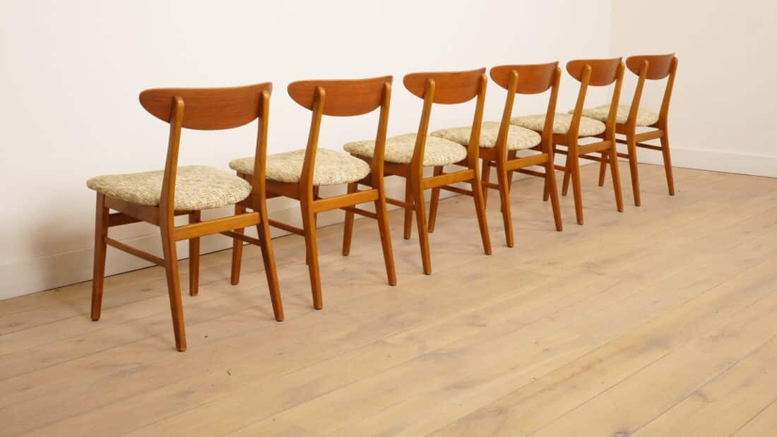 6 X Eetkamerstoel Farstrup Model 210 Opnieuw Gestoffeerd